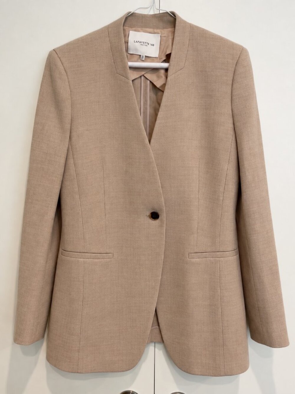 Lafayette 148 Blazer — Beige — Size 8 — Loro Piana Fabric